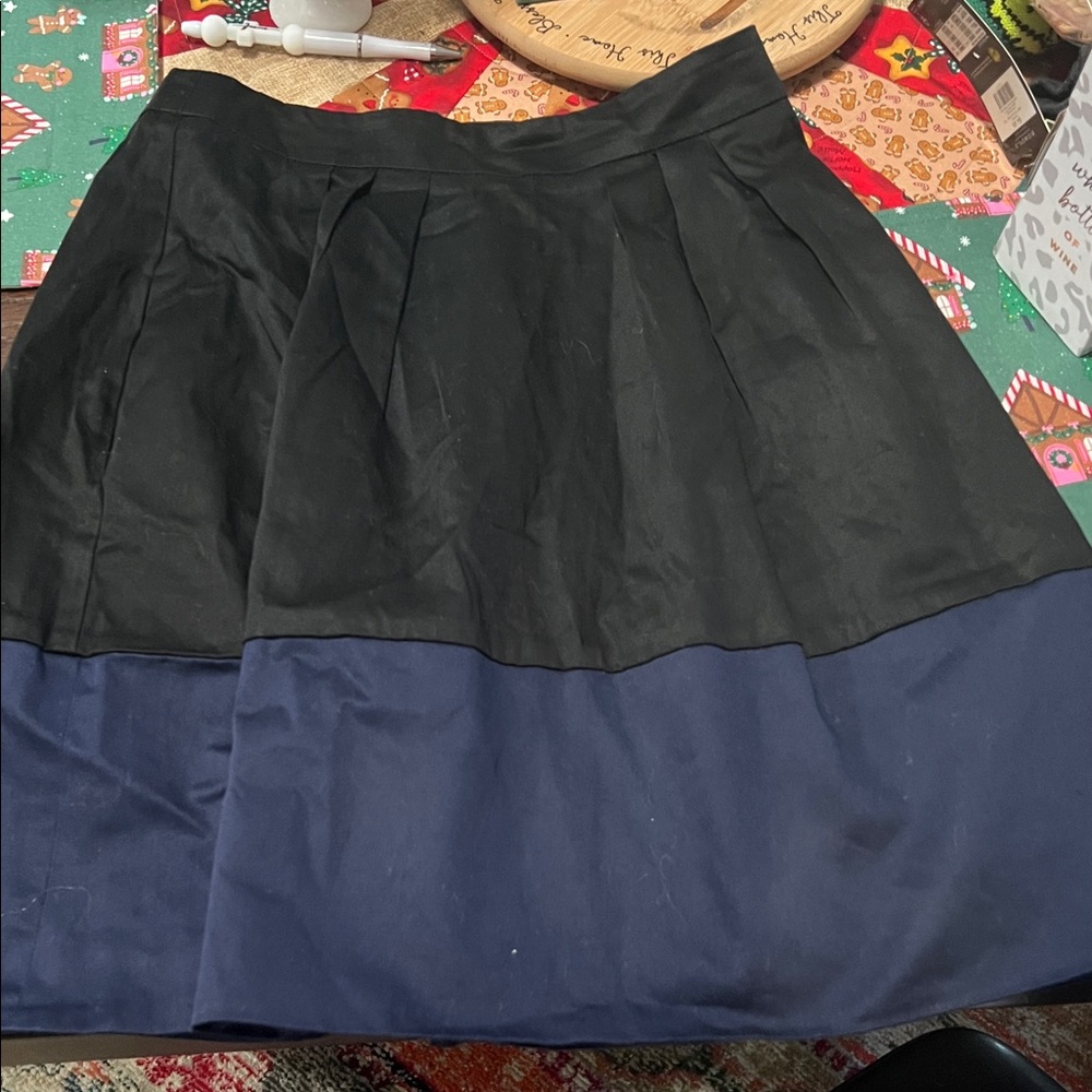 ASOS Black and Navy A-Line Skirt- size 4 - Picture 2 of 4